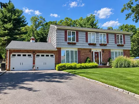50 Glenridge Ave, Stony Brook, NY 11790