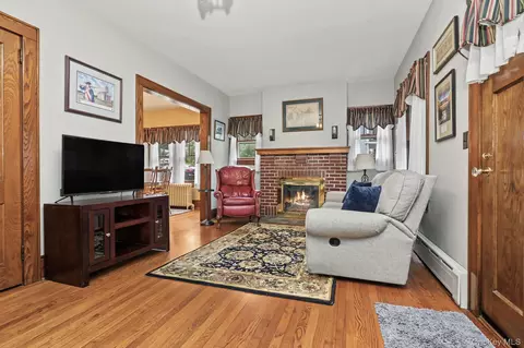 Living - 1118 Hudson Ave, Peekskill, NY 10566 photo 1 of 1
