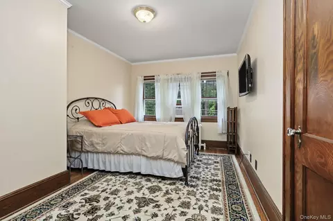 Bedroom - 1118 Hudson Ave, Peekskill, NY 10566 photo 1 of 3