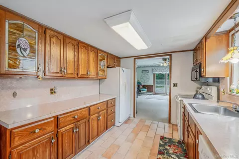 Kitchen - 1 E Jackwill Rd, Brookhaven, NY 11772 photo 1 of 1