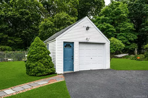 Other - 1 E Jackwill Rd, Brookhaven, NY 11772 photo 7 of 9