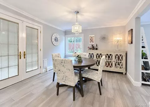 Dining - 76 Corbin Ave, Brookhaven, NY 11772 photo 2 of 2