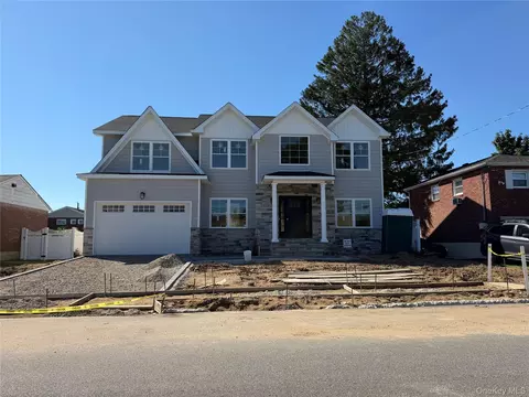 366 Broadway, Massapequa Park, NY 11762