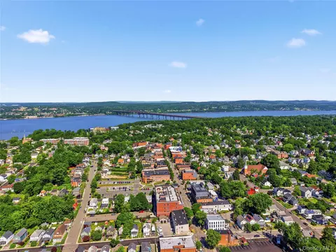 View/Area - 249 Main St #312, Beacon, NY 12508 photo 5 of 6