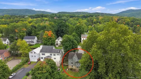 View/Area - 27 Clinton St, Cornwall, NY 12518 photo 1 of 3
