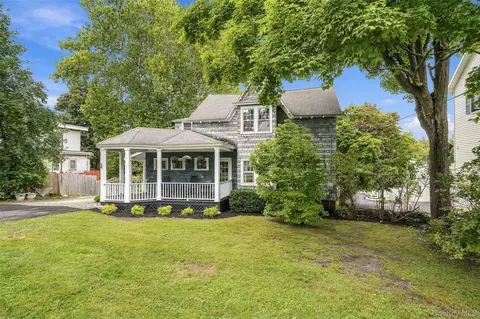 Exterior - 27 Clinton St, Cornwall, NY 12518 photo 7 of 8
