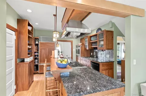 Kitchen - 27 Clinton St, Cornwall, NY 12518 photo 5 of 8