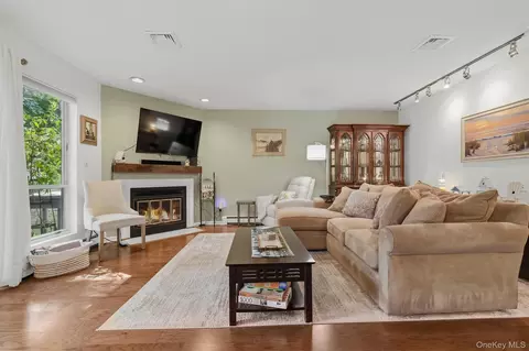 Living - 25 Villa Dr, Peekskill, NY 10566 photo 1 of 1