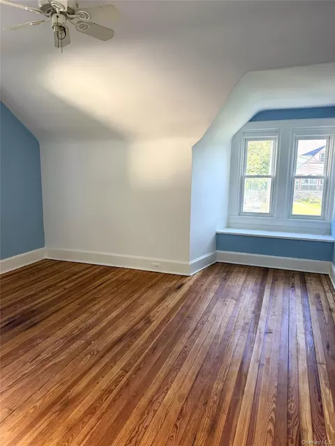 Bedroom - 5 Crest Pl, Greenburgh, NY 10523 photo 1 of 8