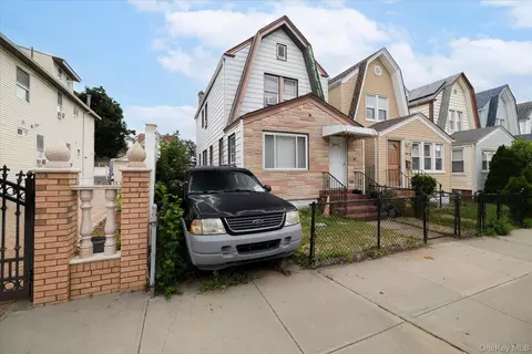 104-49 124th St, South Richmond Hill, NY 11419