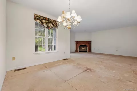 Other - 14 Glen Eagles Dr, Poughkeepsie, NY 12603 photo 2 of 6