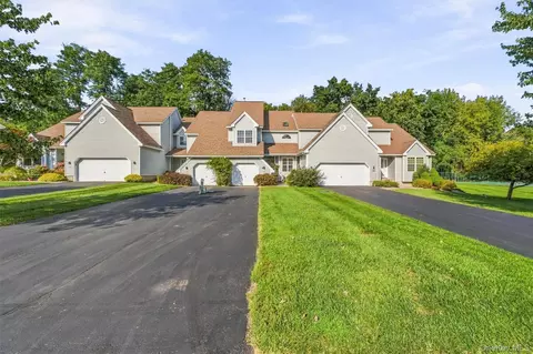 Exterior - 14 Glen Eagles Dr, Poughkeepsie, NY 12603 photo 8 of 8