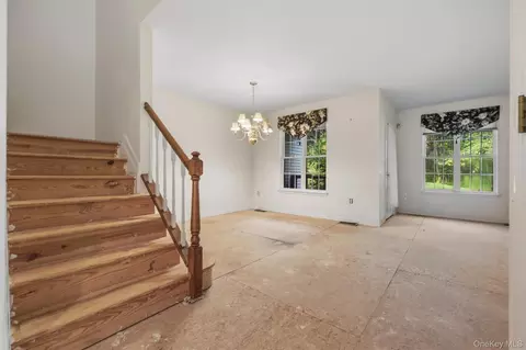 Living - 14 Glen Eagles Dr, Poughkeepsie, NY 12603 photo 1 of 7