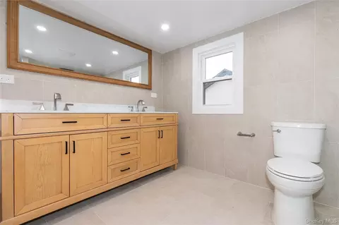 Bath - 310 150th St, New York, NY 11357 photo 1 of 4