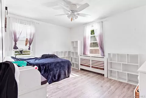 Bedroom - 116 E Cedar St, Poughkeepsie, NY 12601 photo 2 of 3