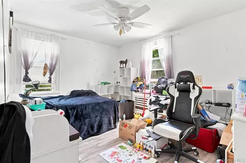 Bedroom - 116 E Cedar St, Poughkeepsie, NY 12601 photo 3 of 3
