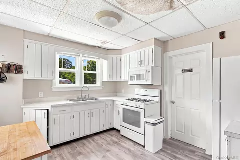 Kitchen - 116 E Cedar St, Poughkeepsie, NY 12601 photo 1 of 3