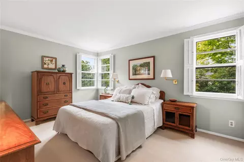 Bedroom - 46 Beverly Dr, Rye, NY 10580 photo 1 of 3