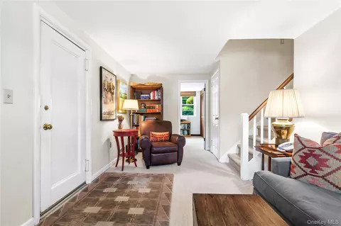 Entry Way - 46 Beverly Dr, Rye, NY 10580 photo 2 of 2