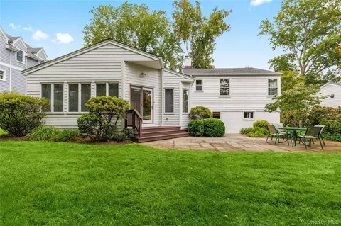 Exterior - 46 Beverly Dr, Rye, NY 10580 photo 4 of 5