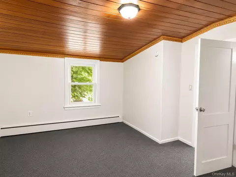 Bedroom - 491 State Route 32, Wallkill, NY 12589 photo 4 of 5