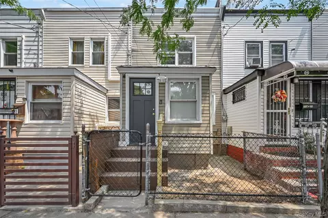 118-33 152nd St, Jamaica, NY 11434