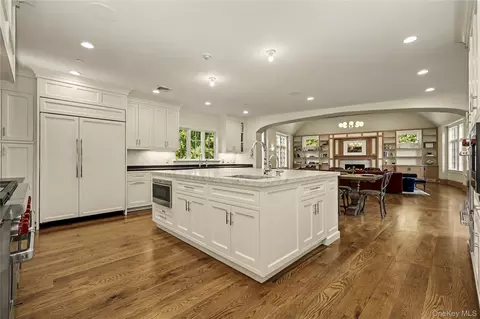 Kitchen - 4 Commodore Ave, Rye, NY 10580 photo 2 of 2