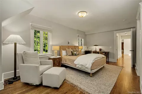 Bedroom - 4 Commodore Ave, Rye, NY 10580 photo 1 of 9