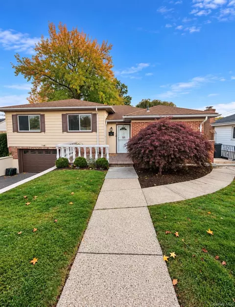 138 Edgecliff Ter, Yonkers, NY 10705
