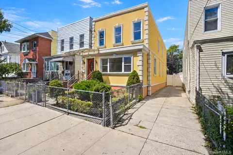 85-25 56th Ave, Elmhurst, NY 11373