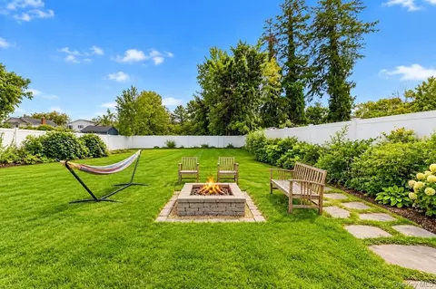 Exterior - 52 Lee Ave, Patchogue, NY 11772 photo 6 of 9