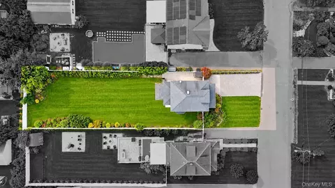 View/Area - 52 Lee Ave, Patchogue, NY 11772 photo 2 of 4