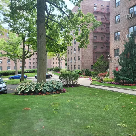 86-70 Francis Lewis #A78, New York, NY 11427
