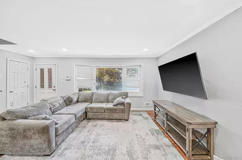 Living - 6 Otsego Pl, Commack, NY 11725 photo 1 of 2