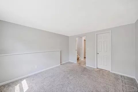 Bedroom - 6 Otsego Pl, Commack, NY 11725 photo 5 of 6