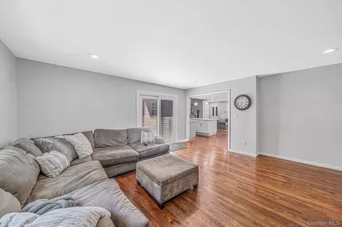 Other - 6 Otsego Pl, Commack, NY 11725 photo 4 of 7