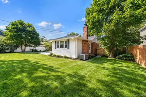 Exterior - 6 Otsego Pl, Commack, NY 11725 photo 7 of 8