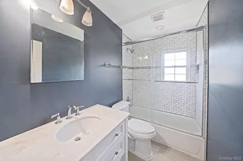 Bath - 6 Otsego Pl, Commack, NY 11725 photo 1 of 2