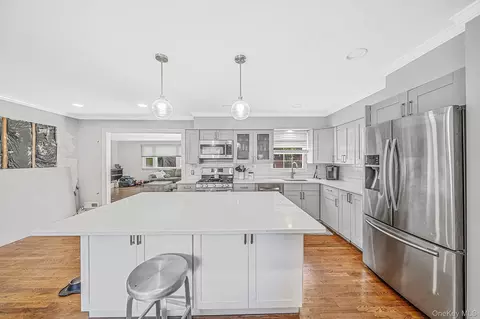 Kitchen - 6 Otsego Pl, Commack, NY 11725 photo 1 of 4