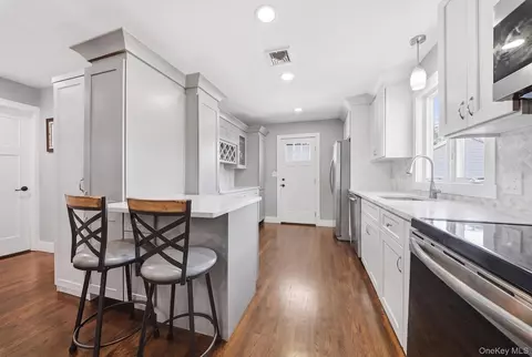 Other - 18 Devon Rd, Bethpage, NY 11714 photo 2 of 8