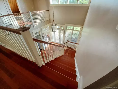 Entry Way - 11 Hedges Rd, Warwick, NY 10990 photo 5 of 6