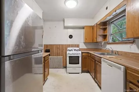 Other - 6 Thomas St, Thompson, NY 12701 photo 4 of 10