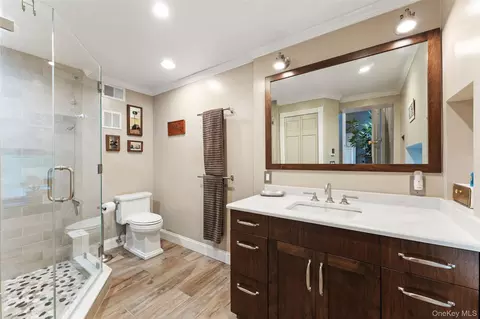 Bath - 88 Broadway #2B, Ossining, NY 10562 photo 1 of 3