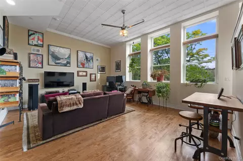 Living - 88 Broadway #2B, Ossining, NY 10562 photo 3 of 4