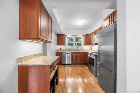 Kitchen - 5-03 Brooke Club Dr, Ossining, NY 10562 photo 1 of 2