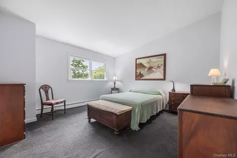Bedroom - 5-03 Brooke Club Dr, Ossining, NY 10562 photo 3 of 4