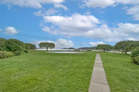 Exterior - 720 Milton Rd #N-3D, Rye, NY 10580 photo 3 of 4