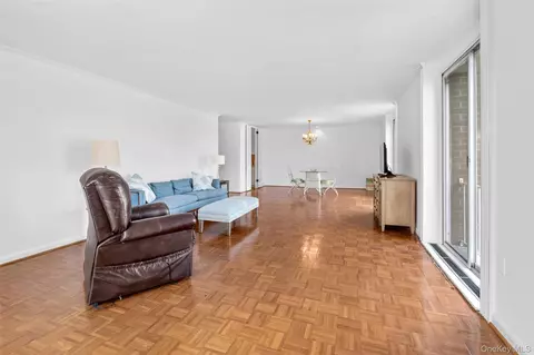 Living - 720 Milton Rd #N-3D, Rye, NY 10580 photo 3 of 5