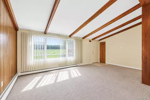 Living - 894 Wallkill Ave, Wallkill, NY 12589 photo 3 of 4
