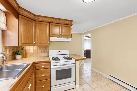 Kitchen - 894 Wallkill Ave, Wallkill, NY 12589 photo 1 of 2